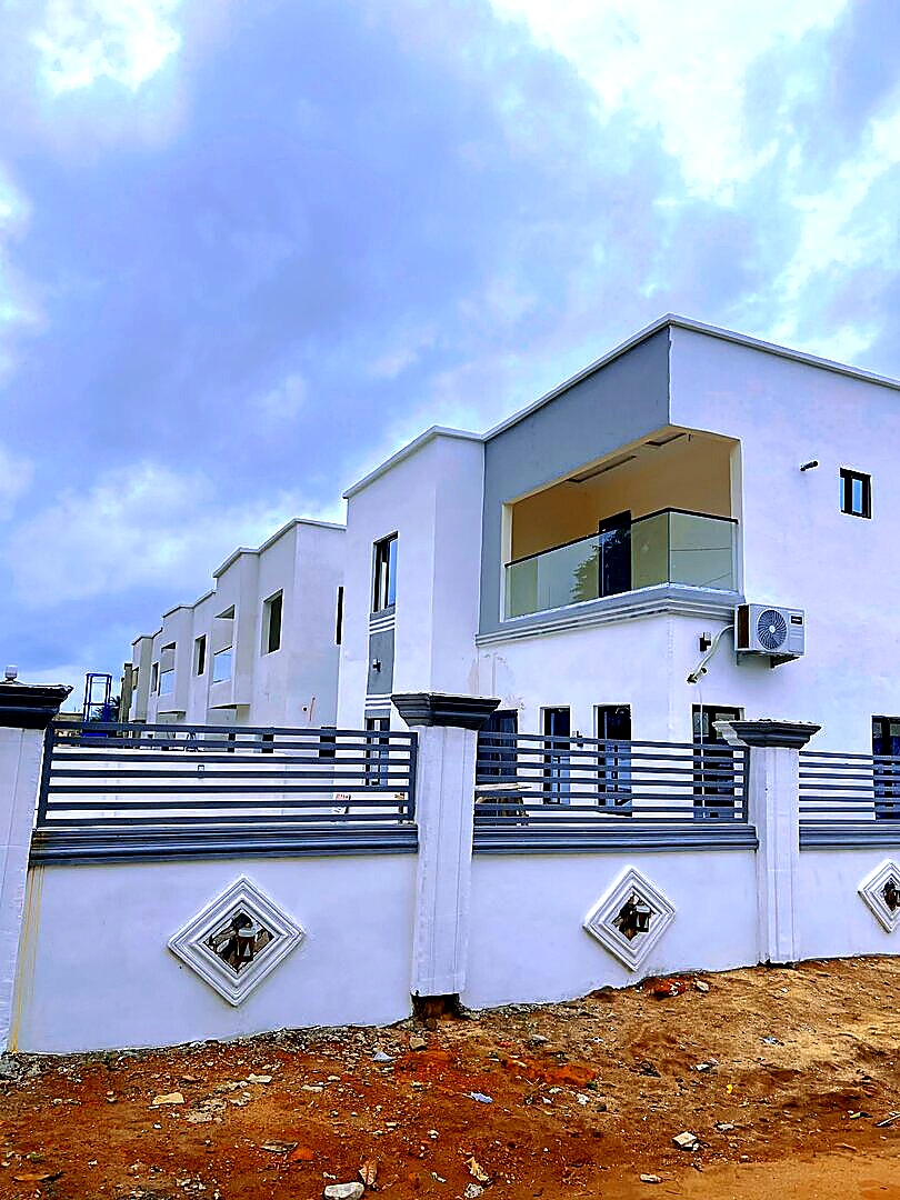 Street view of villas